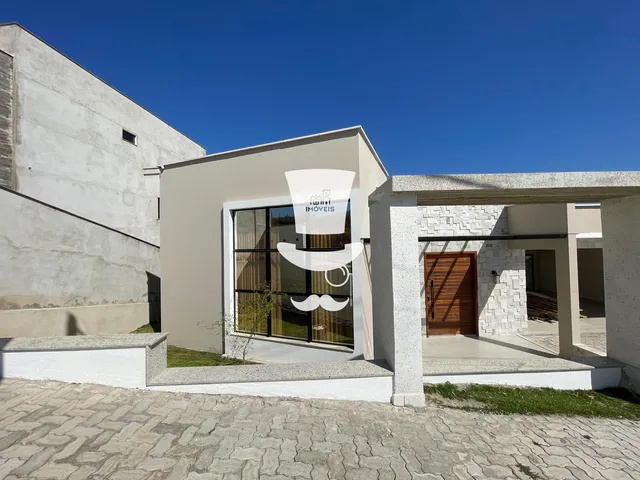 Imagem: Casa à venda em Barbacena com 3 dormitórios