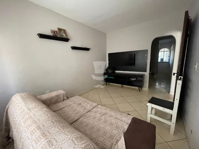 Imagem 3: Casa à venda com 3 quartos no São José em BARBACENA - MG