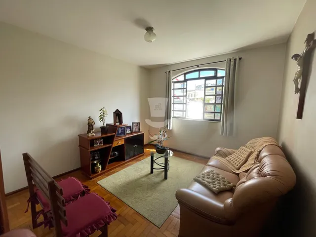Imagem 2: Apartamento à venda em Barbacena com 3 quartos no Funcionários