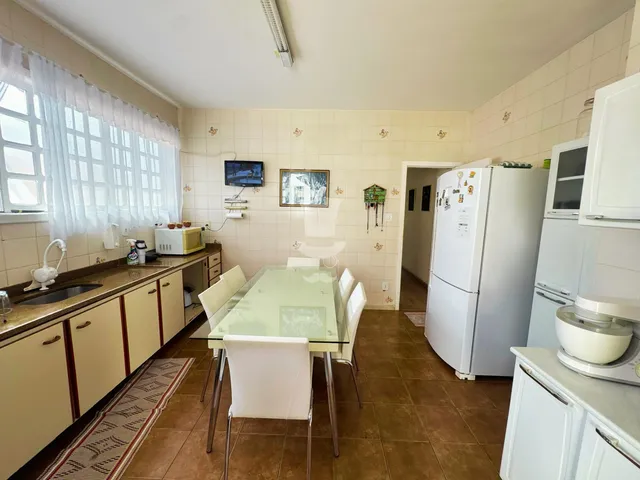 Imagem 10: Casa à venda no bairro Roman em Barbacena com 3 dormitórios sendo 1 suíte