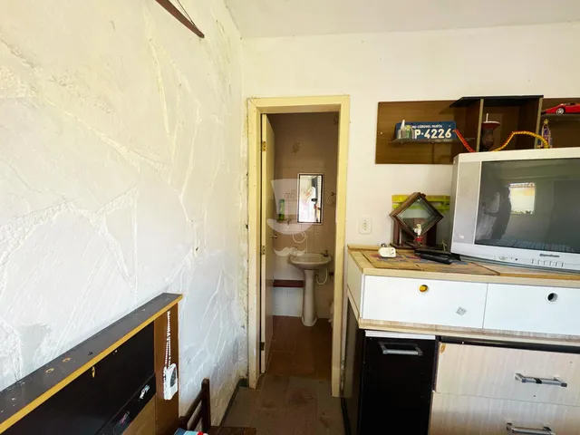 Imagem 5: Casa à venda no bairro Roman em Barbacena com 3 dormitórios sendo 1 suíte
