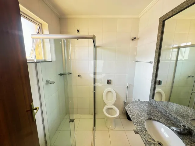 Imagem 16: Casa à venda com 5 dormitórios sendo 2 suítes em Barbacena no Santa Tereza I