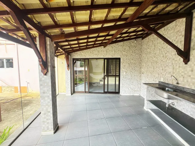 Imagem 5: Casa à venda com 5 dormitórios sendo 2 suítes em Barbacena no Santa Tereza I