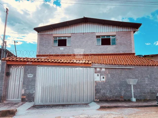 Imagem 3: 2 Casas à venda no Caiçaras em Barbacena com 4 dormitórios sendo 1 suíte
