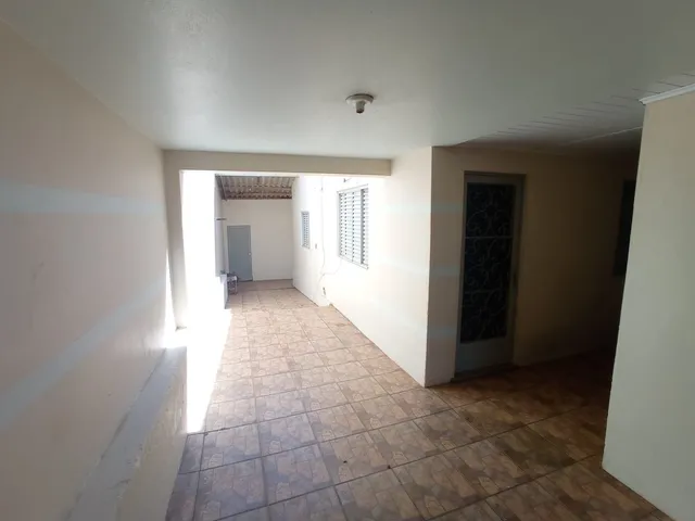 Imagem 2: Casa para Locação no Bairro Boa Vista com 3 Quartos e 2 Vagas de Garagem