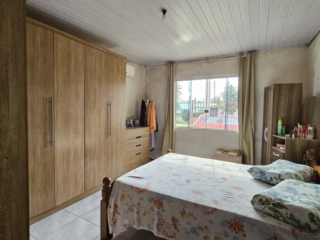Imagem 8: Casa À Venda com 2 Quartos e Garagem