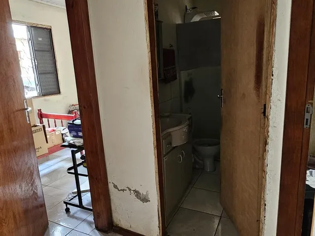 Imagem 12: Casa À Venda com 2 Quartos e Garagem