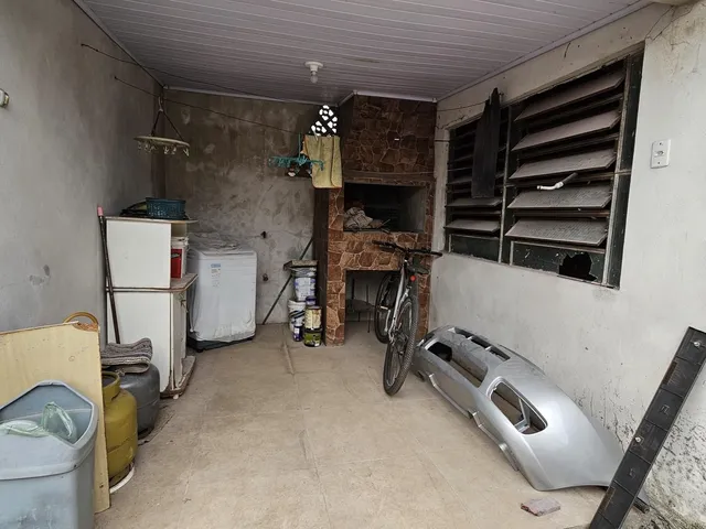 Imagem 6: Casa À Venda com 2 Quartos e Garagem