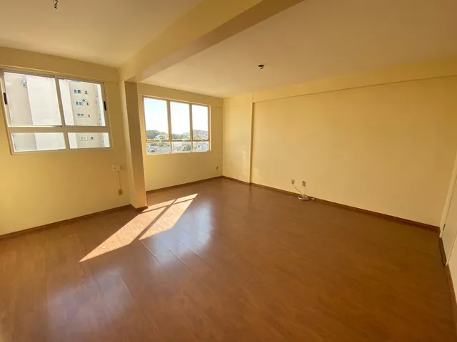 Imagem: Apartamento Espaçoso de 4 Dormitórios