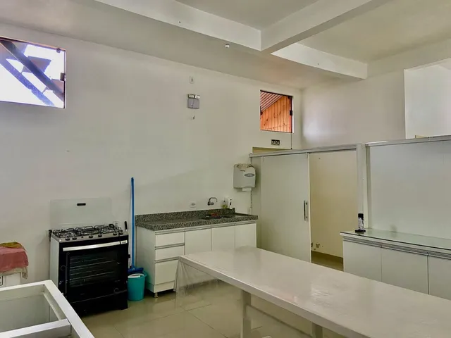 Imagem 4: Sala Comercial Ampla na Entrada da Cidade