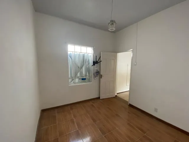 Imagem 2: Casa para Locação | 3 Quartos, 2 Salas e Pátio Amplo