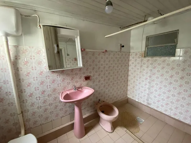 Imagem 3: Casa para alugar com 3 quartos e pátio amplo na Vila Nova