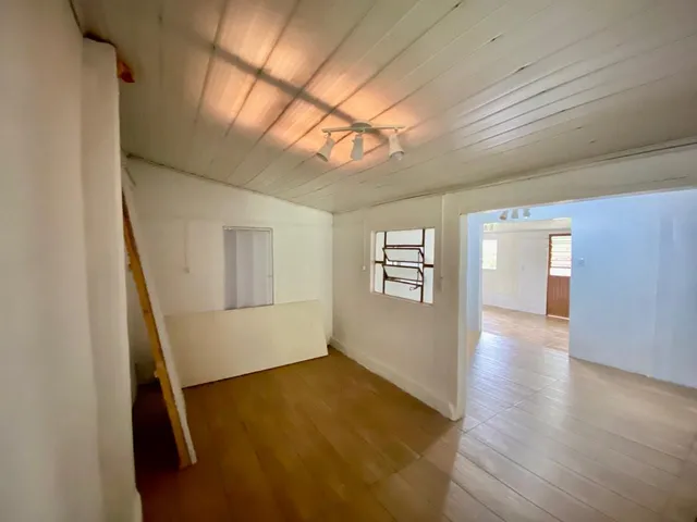 Imagem 10: Casa para alugar com 3 quartos e pátio amplo na Vila Nova