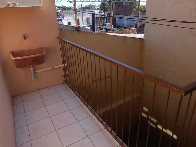 Imagem 4: Apartamento para Locação/ 3 Dormitorios na Bairro Lara