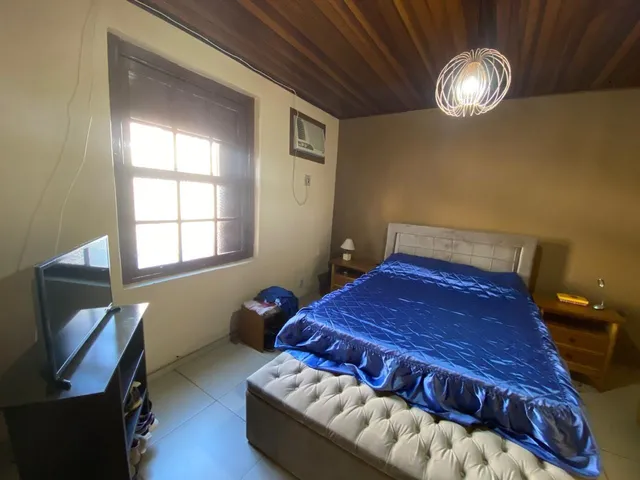 Imagem 14: Casa para Venda de 3 Quartos com Garagem e Piscina