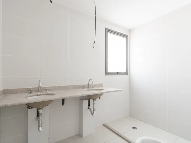 Imagem 11: Apartamento para venda em Vila Gumercindo com 3 quartos, sendo 2 suítes, 151m²