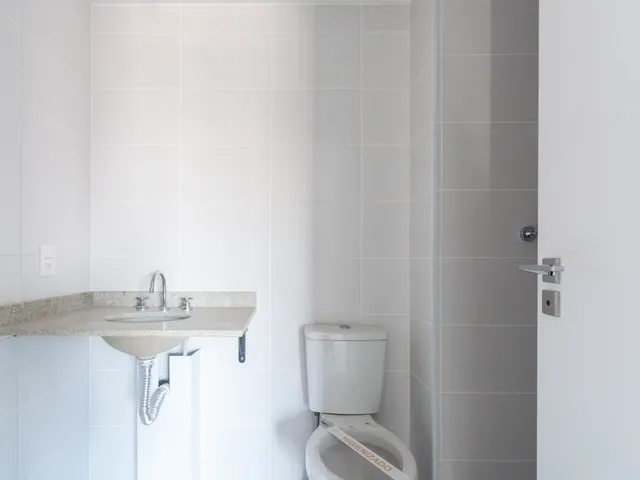 Imagem 7: Apartamento para venda em Vila Gumercindo com 3 quartos, sendo 2 suítes, 151m²