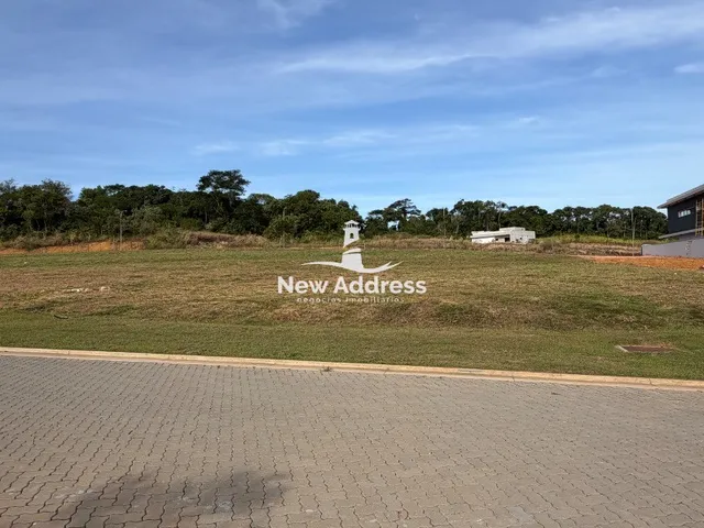 Imagem: Lote plano, com 621 m2 à venda no Alphaville