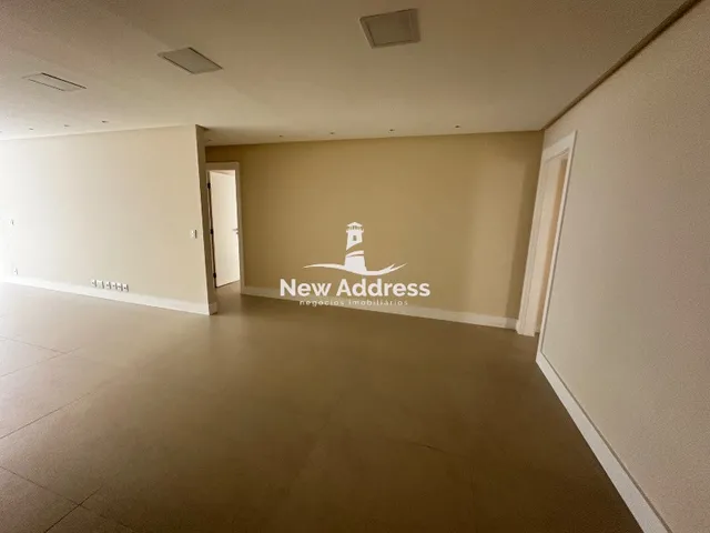 Imagem 2: Itapuã: more neste 4 quartos de 176m², com duas suítes, a duas quadras do mar