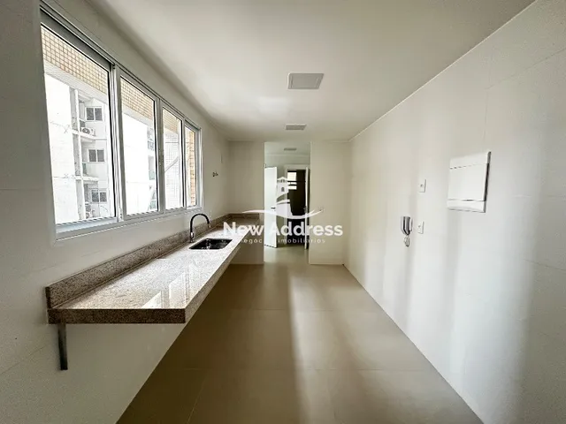 Imagem 6: Itapuã: more neste 4 quartos de 176m², com duas suítes, a duas quadras do mar