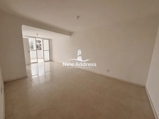 Imagem: O apartamento possui 3 Dormitórios, 1 Suíte, 2 Banheiros,