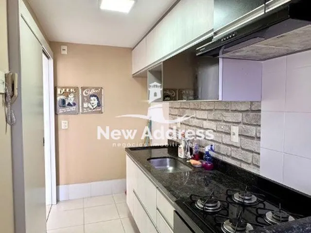 Imagem 6: Itapuã: 2 quartos com suíte e 2 vagas de garagem à venda com marcenaria em todos os