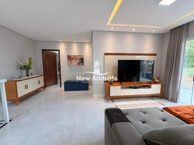 Imagem 16: Casa duplex com 192 m², piscina e churrasqueira em Ponta da Fruta. 3 quartos com suíte