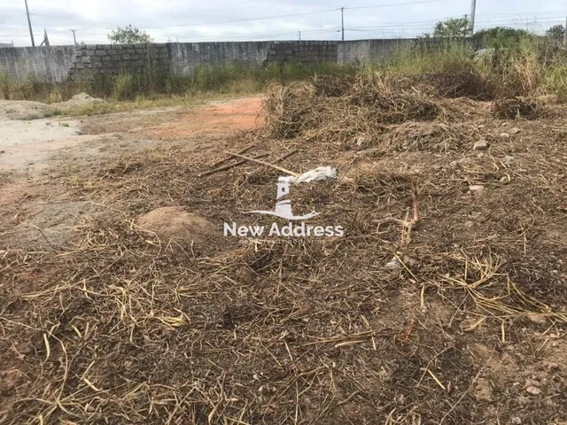 Imagem: Terreno com 415,87m² à Venda no Condomínio