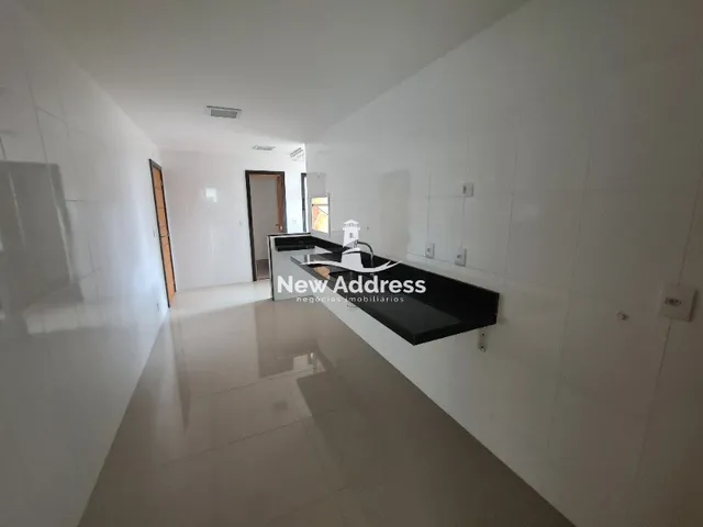 Imagem 12: Para quem busca 4 Qts sendo 3 suítes com 141,63 m2, na Praia da Costa, 2 vagas de