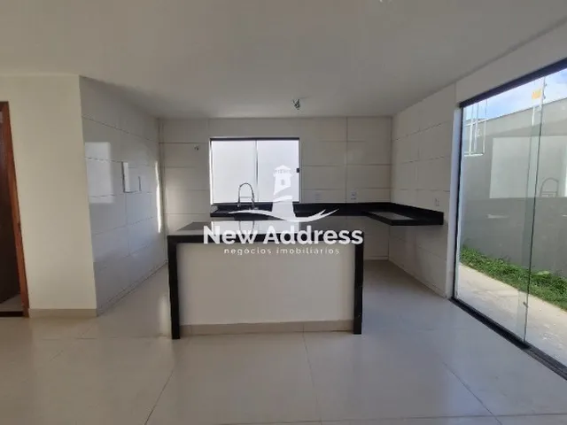 Imagem 2: Casa duplex 3 quartos com suíte e closet a 1 quadra do mar e lagoa em Ponta da Fruta, 2