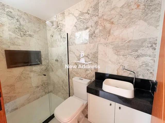 Imagem 8: Casa Triplex à venda em Interlagos! Com Piscina e Churrasqueira