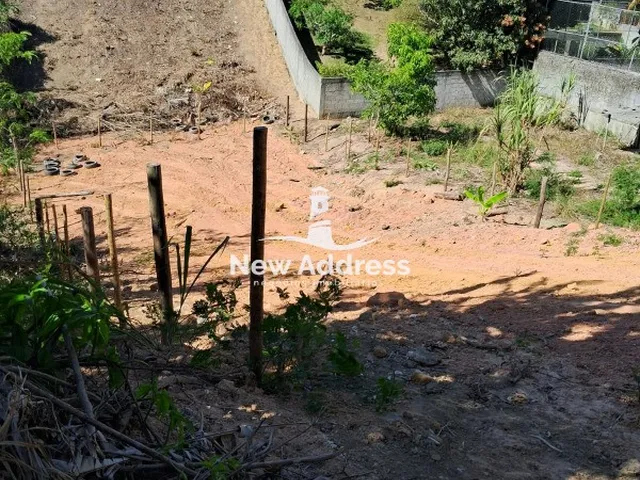 Imagem: Terreno com 420 m² em Condominio Fechado