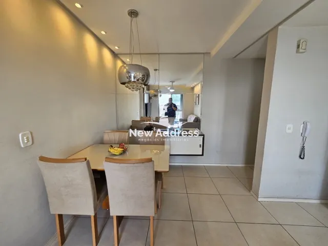 Imagem 7: Apartamento em Jardim Limoeiro com 2 quartos (1 suíte), varanda com fechamento em vidro