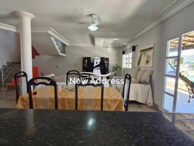 Imagem 16: Casa duplex de alto padrão com vista para o mar em Interlagos, 5 quartos (2 suítes)