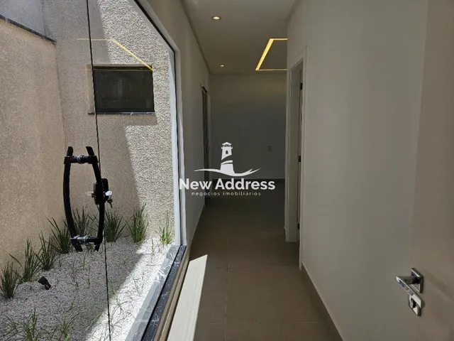Imagem 3: Casa linear de 210m², com 3 suítes e piscina, no Yahoo Residence - Serra