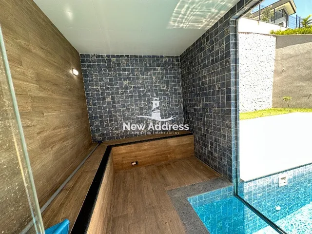 Imagem 4: Casa de 440m², com vista para reserva, piscina e hidromassagem, à venda no Riviera Park