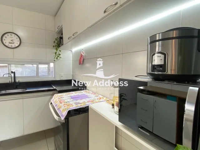 Imagem 3: Duas casas no mesmo terreno em Sotelândia: 3q + 2q, varanda com churrasqueira e ótima
