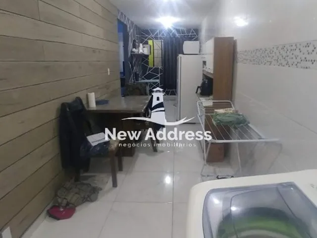 Imagem 2: Apartamento térreo com entrada independente, 2 quartos, varanda com blindex, sem taxa de