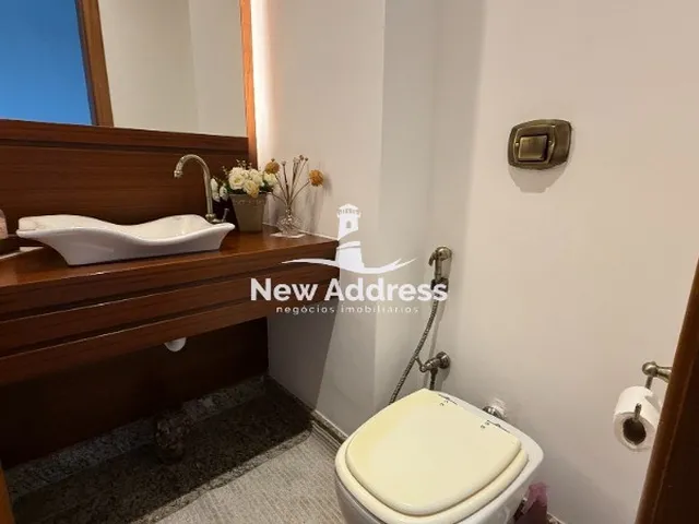 Imagem 11: Apartamento de Luxo na Praia da Costa com 4 Quartos e 4 Suítes Vila Velha-ES - 270m²