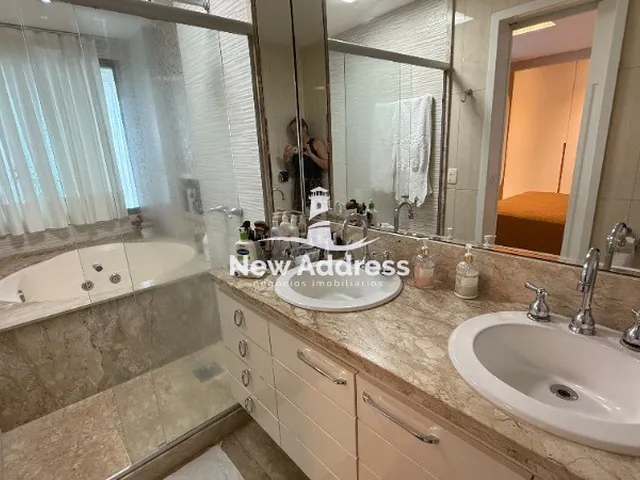 Imagem 14: Apartamento de Luxo na Praia da Costa com 4 Quartos e 4 Suítes Vila Velha-ES - 270m²