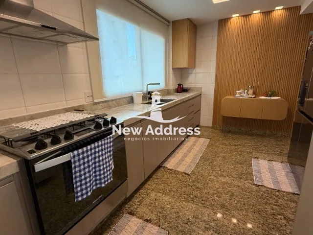 Imagem 16: Apartamento de Luxo na Praia da Costa com 4 Quartos e 4 Suítes Vila Velha-ES - 270m²