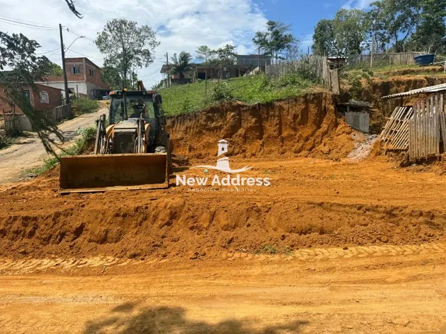 Imagem 2: Casa com 2 quartos em Jardim Campo Grande, Cariacica/ES. Varanda e Quintal. Agende sua