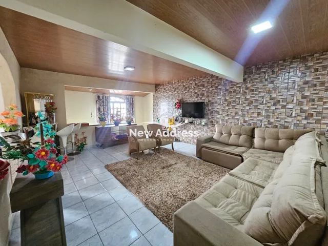 Imagem 2: Casa com 4 quartos e piscina à venda em Marcílio de Noronha - Viana