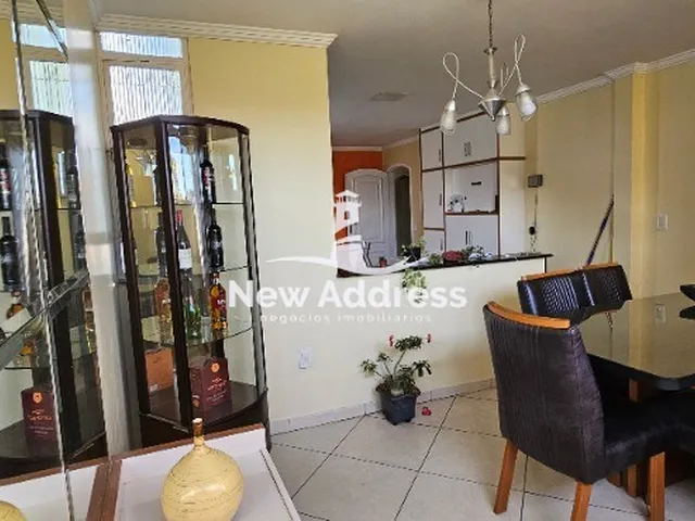 Imagem: Casa de 3 pavimentos à venda em Itacibá