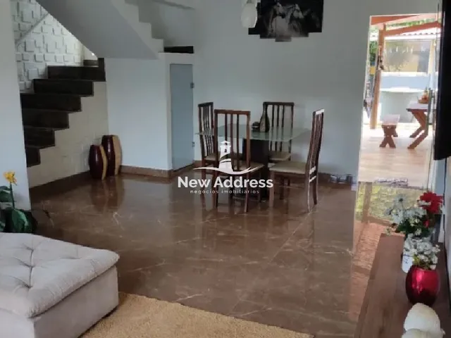 Imagem 2: Casa de frente para o mar: 360m² com 2 pavimentos, 3 quartos, suíte, e quintal com