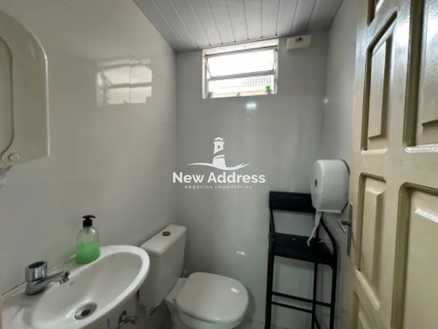 Imagem 3: Casa Espaçosa: 6 Quartos, 3 Salas, 4 Banheiros, 313 M². Conforto e Oportunidade!