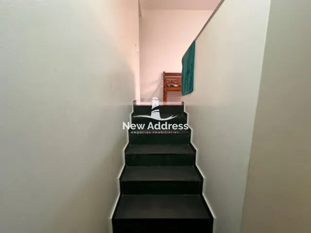 Imagem 12: Casa Espaçosa: 6 Quartos, 3 Salas, 4 Banheiros, 313 M². Conforto e Oportunidade!