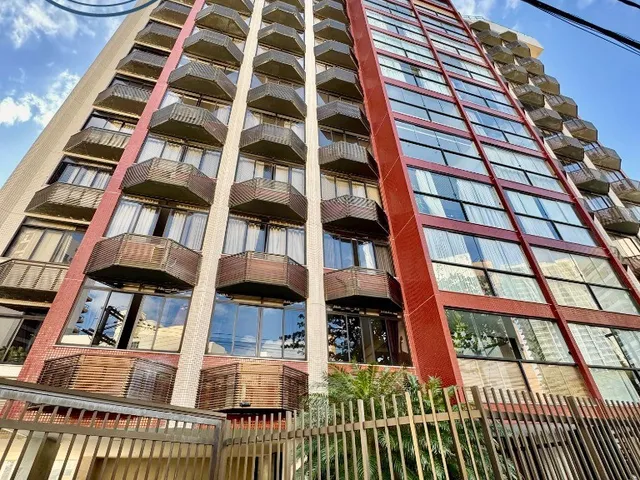 Imagem 4: VENDO APARTAMENTO 249M² COM 3/4, NASCENTE, ANDAR INTERMEDIÁRIO EM RUA TRANQUILA A BARRA!