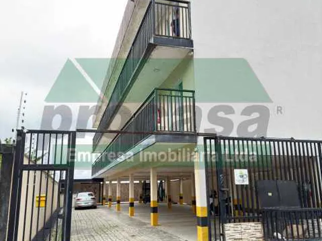 Imagem: O apartamento possui 2 Dormitórios, 1 Banheiro, 1 Vaga na