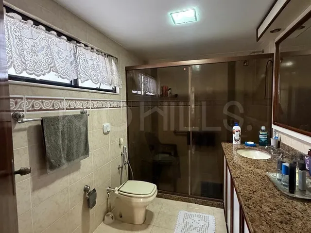 Imagem 9: Apartamento de 3 quartos à venda no Ed. Luna Goes, com 190m², em Santa Rosa, Niterói/RJ